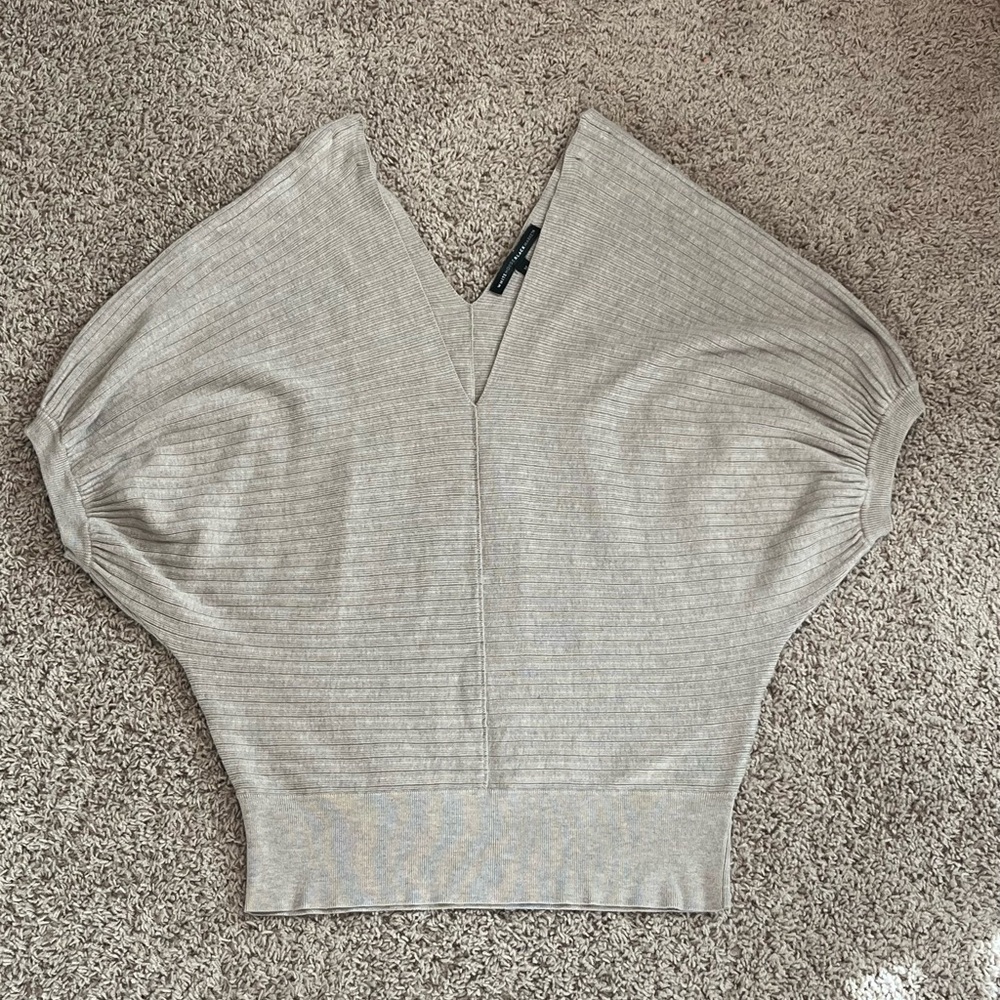 White House Black Market Beige Knit Top Sz. Medium